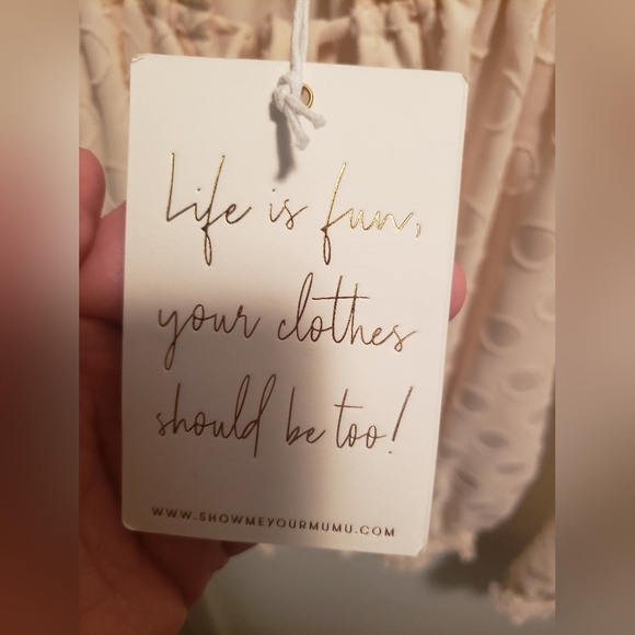 Margo Top - Picture 7 of 7